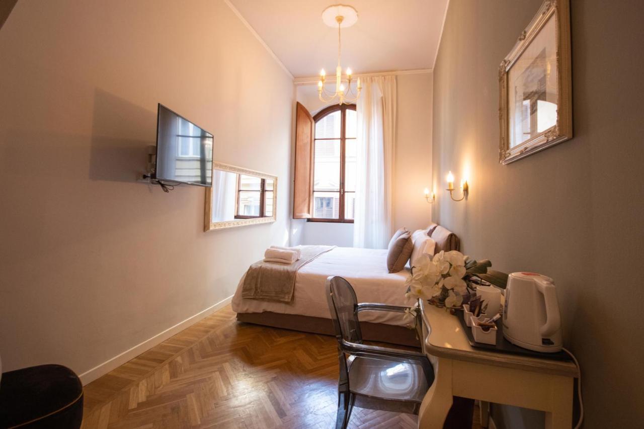 B&B Dimora Sassetti 6 Florencia Exterior foto